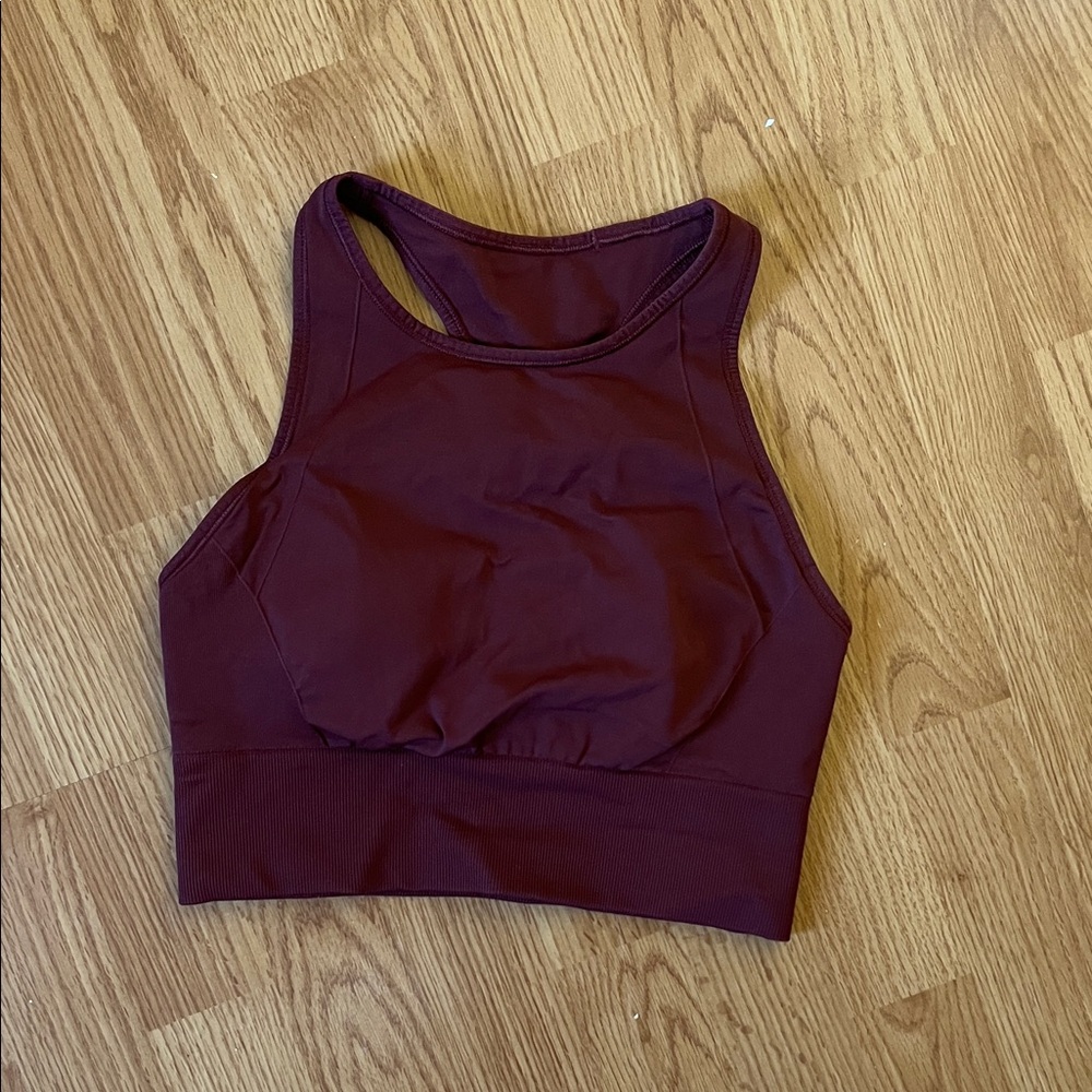 Lululemon High-Neck Sports Bra - Deep Burgundy